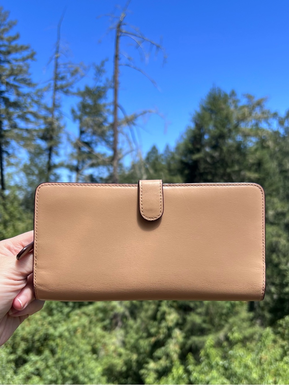 COACH Tan Leather Slim Wallet Credit Card Holder with Gold Hardware AUTHENTIC - Picture 2 of 13
